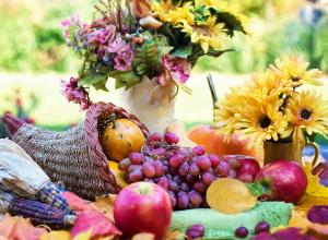 A picture of a cornucopia